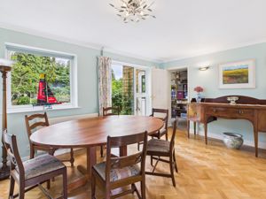 Dining Room- click for photo gallery